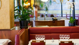 Wepler Brasserie, Brasserie à Paris